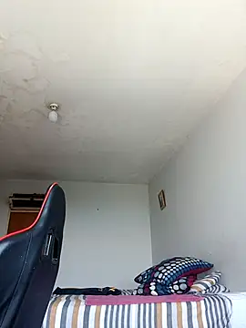 DarrkDeeva68's cam snapshot