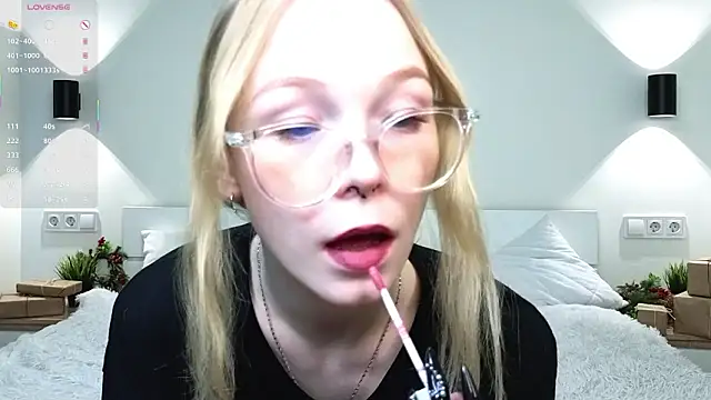 GhisllaineWestler live sex cam