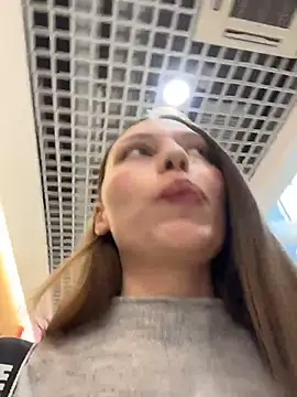 LeiaMood's cam snapshot