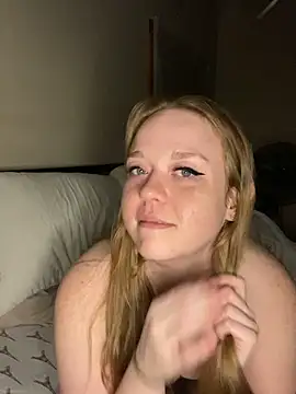 SmirkFans's cam snapshot