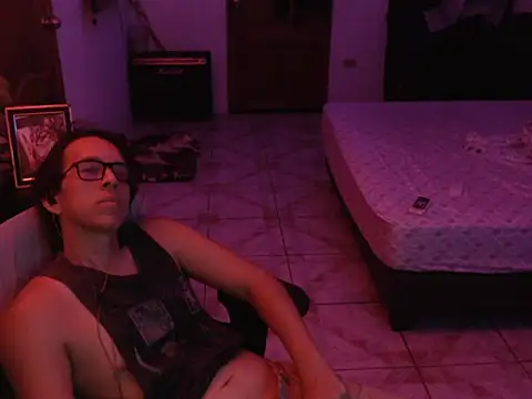 lucaxgye's cam snapshot