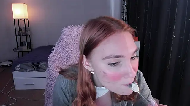 ReddHotPipper live sex cam