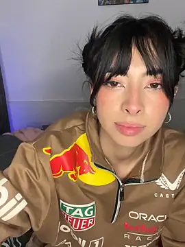 junorise23's cam snapshot