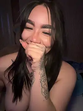 Nickiiiii live sex cam