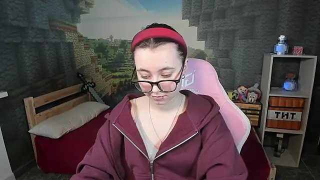 ClaraParks's cam snapshot