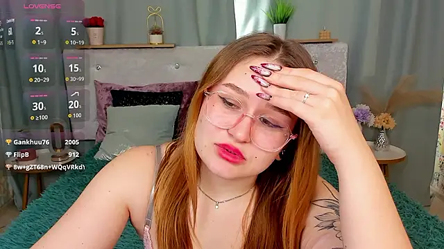 MilanaXHoney's cam snapshot