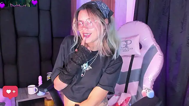 YukkyKuran_'s cam snapshot