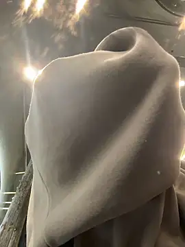 VineraSweet's cam snapshot