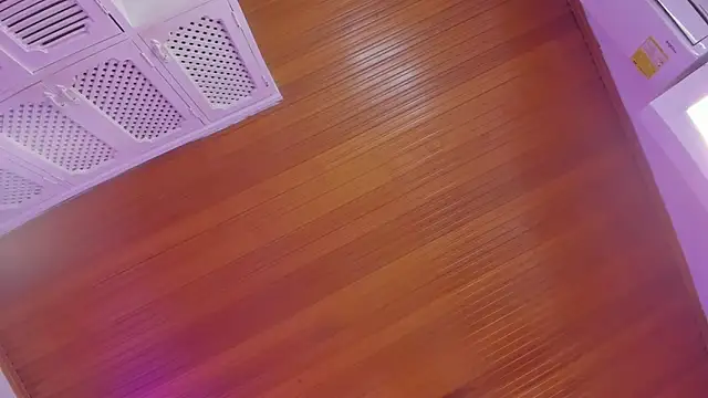 chantall1375's cam snapshot