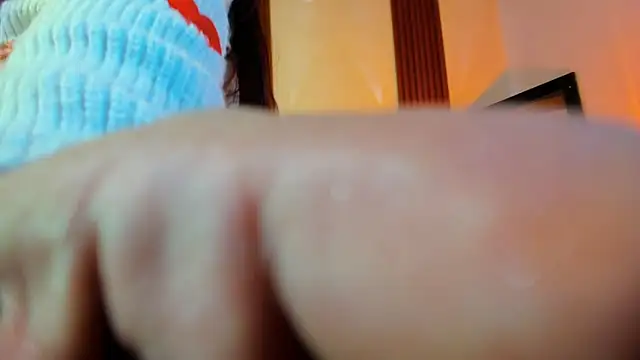 khloe21's cam snapshot