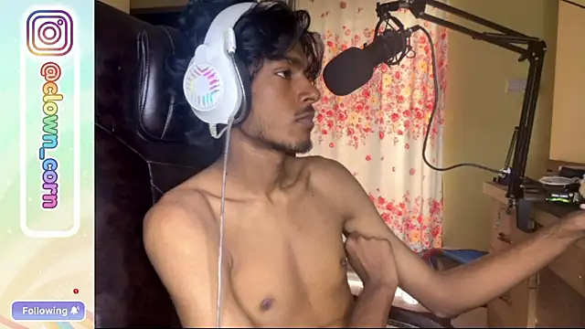 RavenKisses's cam snapshot