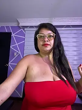 MiiaaJoness live sex cam