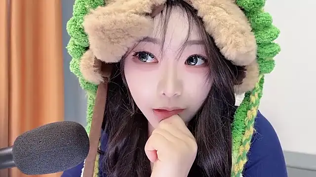 smalldaisy's cam snapshot