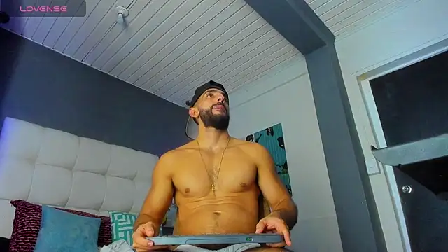 Yiyo10_ live sex cam