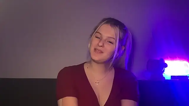 Allylove03 live sex cam