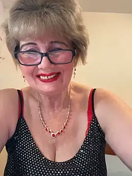 BoloshkaBlonda's cam snapshot