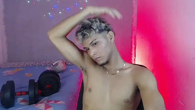 Master_hot06's cam snapshot