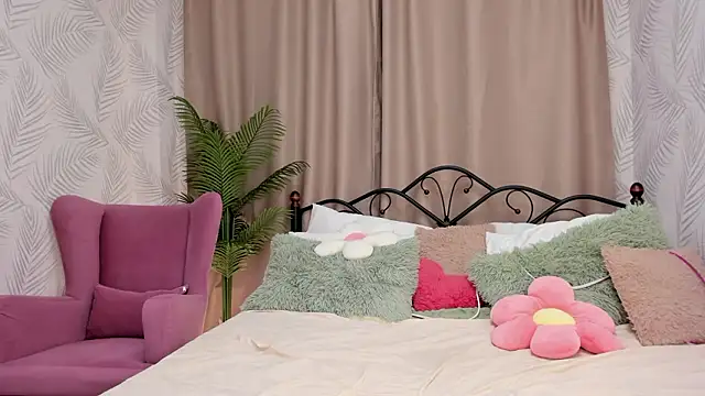 Hi__Karuuu's cam snapshot