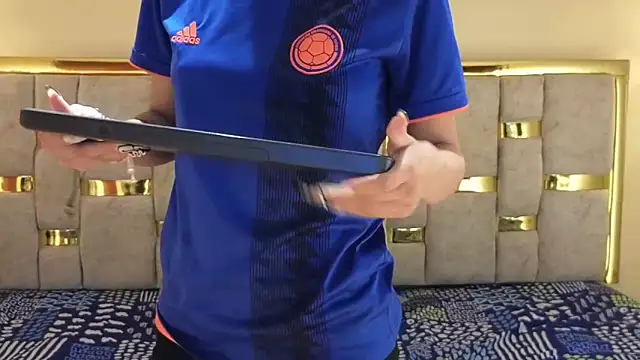 ling_ling24's cam snapshot