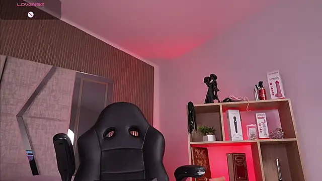 CleeoAdams_'s cam snapshot