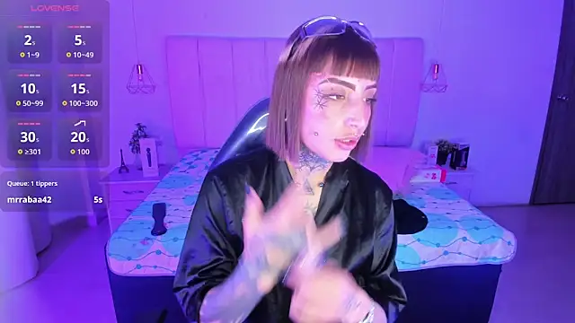 Gyal_8_'s cam snapshot