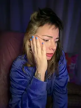 MarlaFknSinger live sex cam