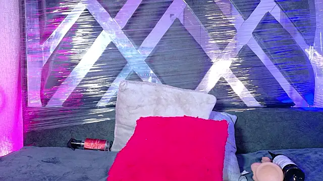 meggan_77's cam snapshot