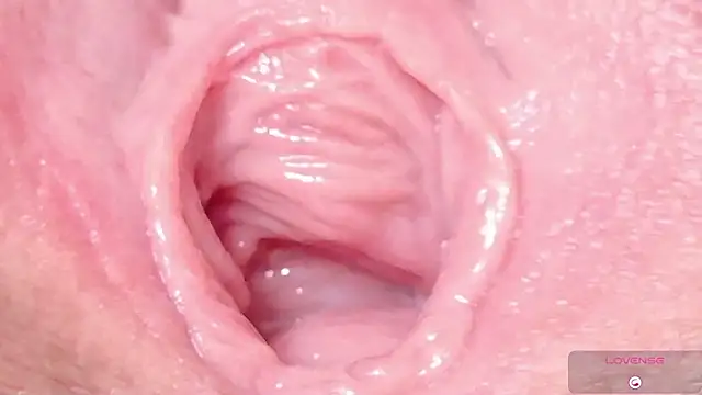 Alu_ryu live sex cam