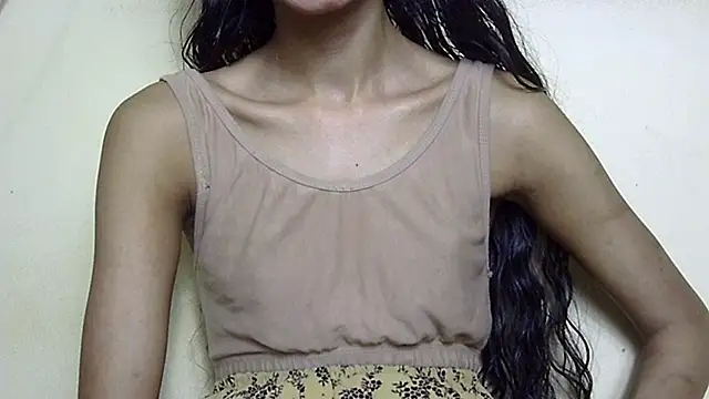 Anu_tiny live sex cam