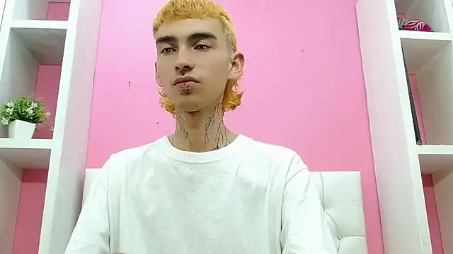 ttimy_x_boy live sex cam