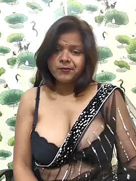 Attractive_Queen_ live sex cam