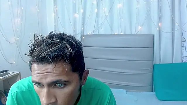 Cecilia_and_Carlos live sex cam