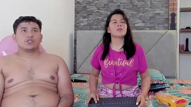 Sexxyy_Couple_ live sex cam