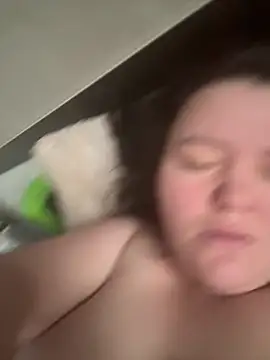 SunnyLeila2101's cam snapshot