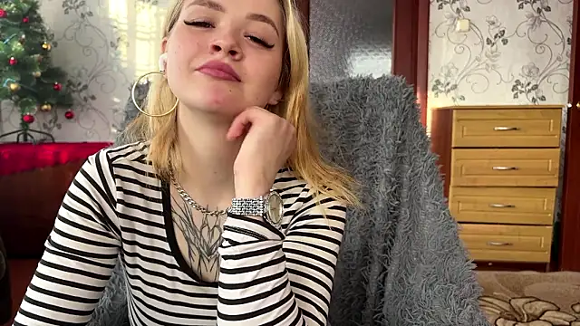 MichaelaStruckhoff's cam snapshot