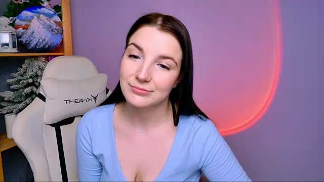 AliceChanel's cam snapshot