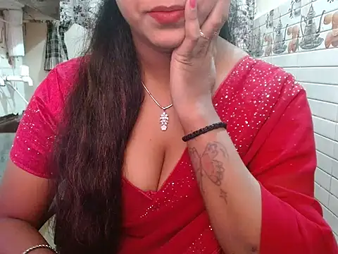 LovingPihu's cam snapshot