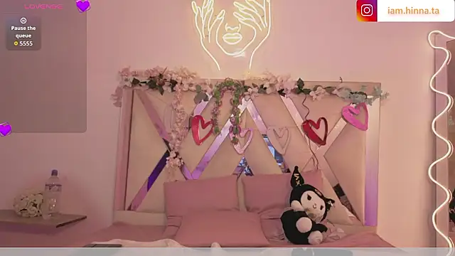 hina_tay's cam snapshot