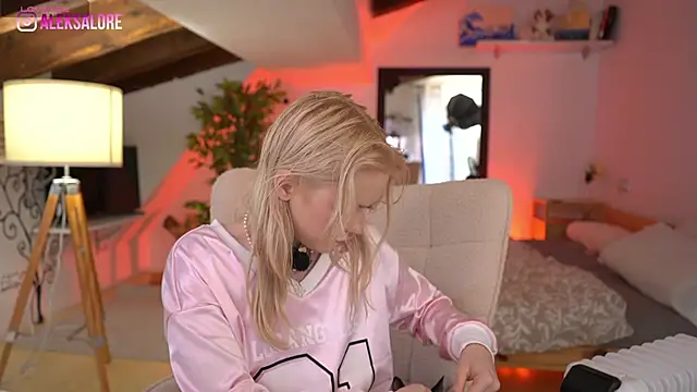 LexieLoree's cam snapshot