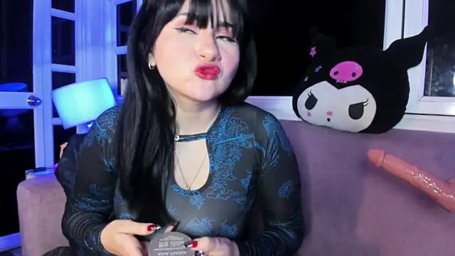 harimoon1's cam snapshot