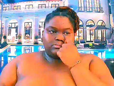 EbonyHotBuns's cam snapshot