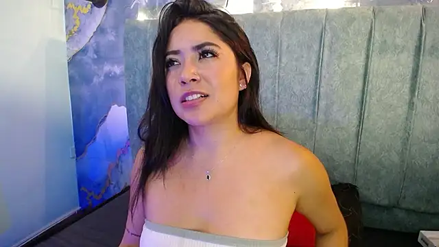 Susy_thomson's cam snapshot