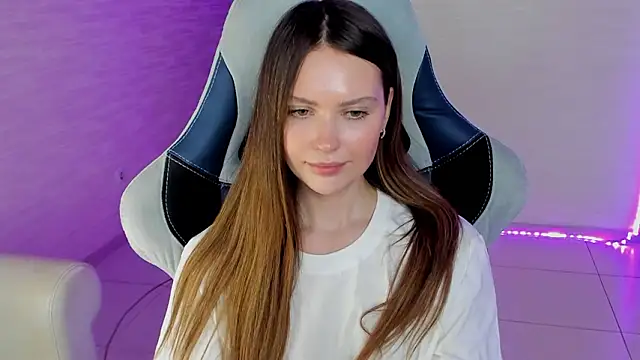 yourArya's cam snapshot