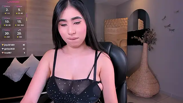 MayaMoretti_'s cam snapshot