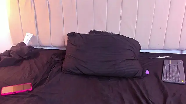 escar_let's cam snapshot