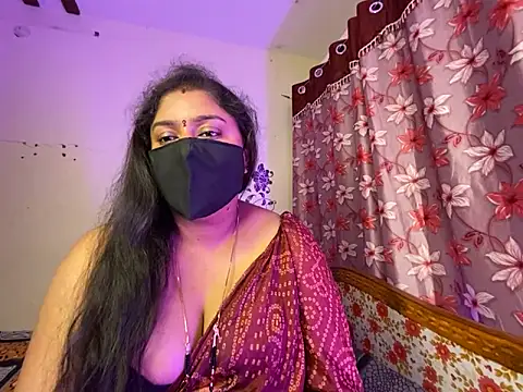 LouleyRanii's cam snapshot