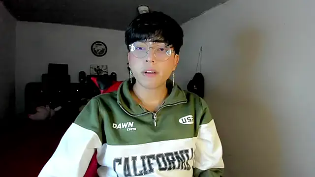 AnggelONfiree live sex cam