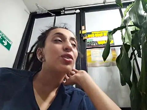 ORIANNA_BODMOD live sex cam