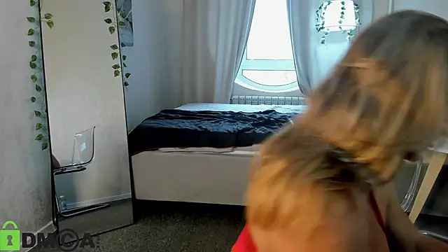 Milf_Tea live sex cam