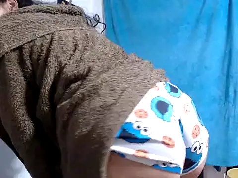 Scarlett_Hot69's cam snapshot